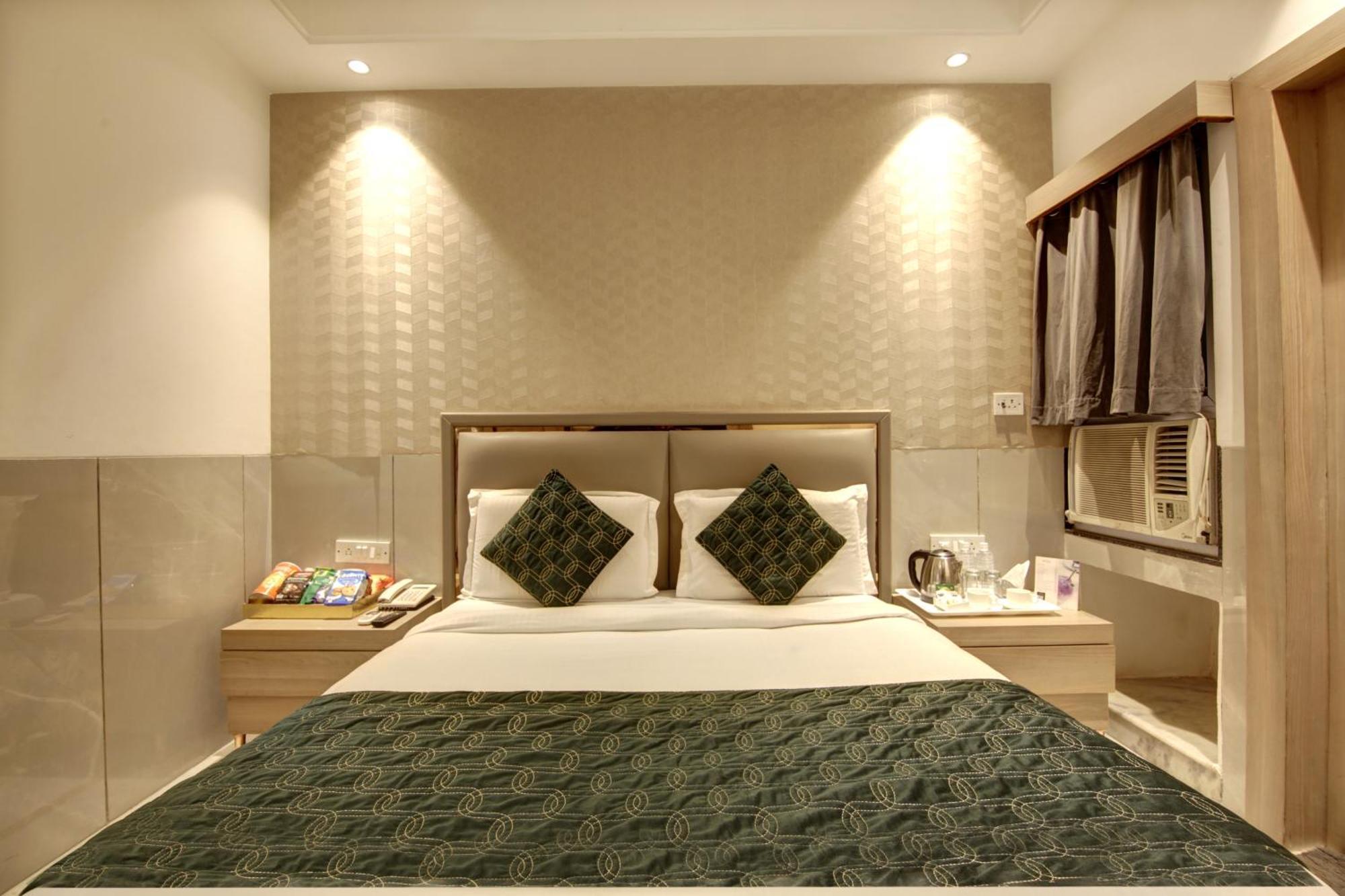 Hotel International Inn - Near Delhi Airport New Delhi Extérieur photo