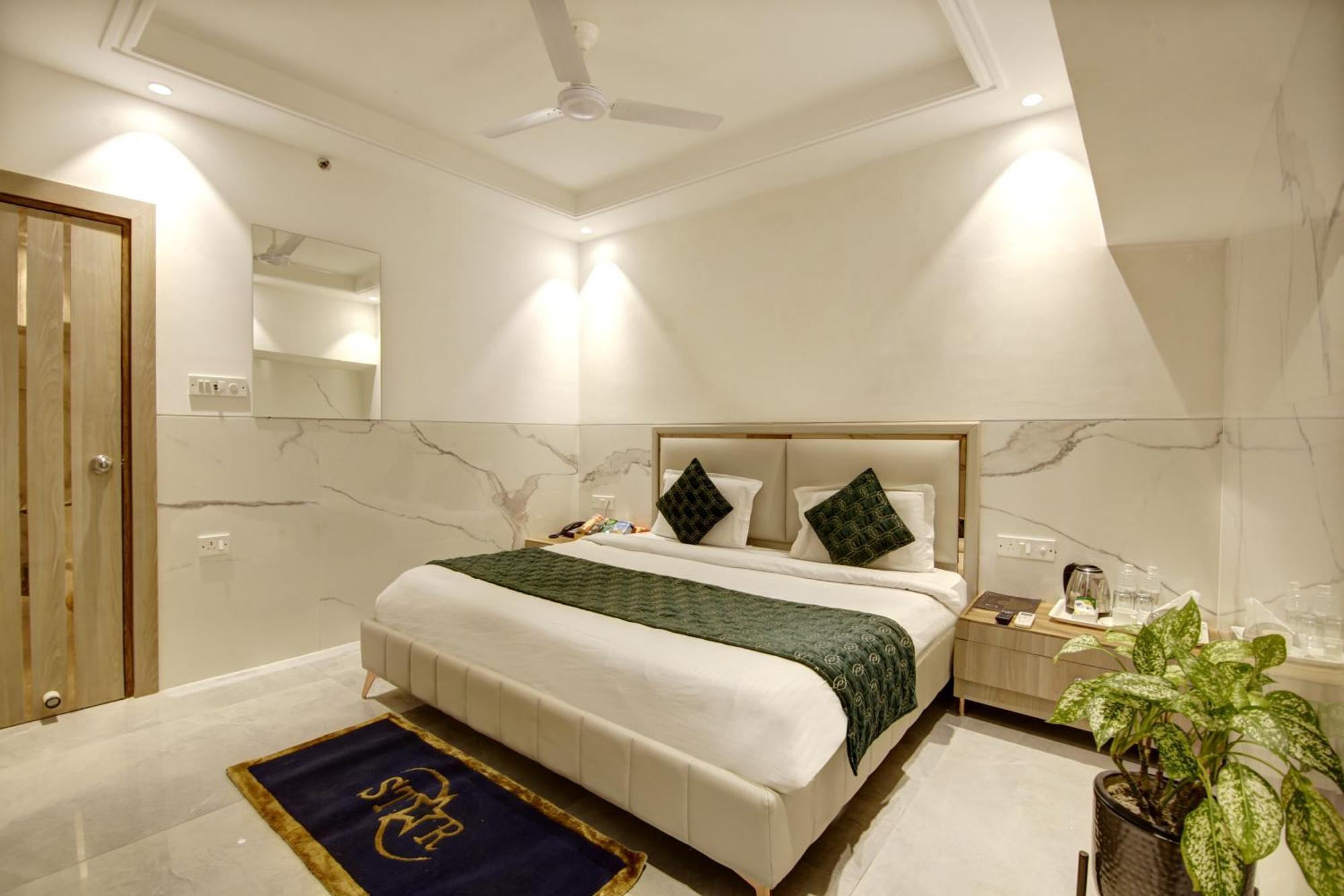 Hotel International Inn - Near Delhi Airport New Delhi Extérieur photo